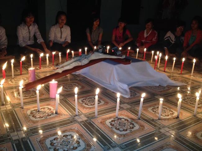 giao-ly-vien-hung-nghia-cau-nguyen-taize-3