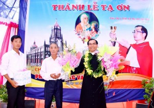 thanh-le-ta-on-cha-hieu-60