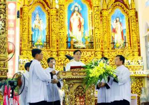 den-thanh-hung-nghia-chau-2017-32