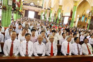 den-thanh-hung-nghia-chau-2017-36
